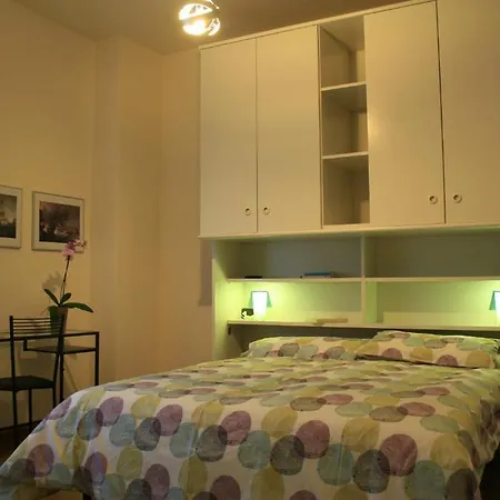 Bed & Breakfast A Casa *