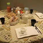 A Casa Bed and Breakfast