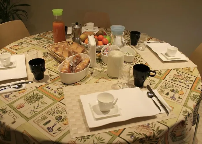 A Casa Bed and Breakfast